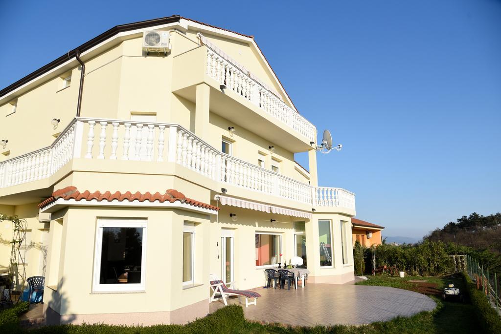 Apartments Trampi Marinici (Primorsko-Goranska) Exterior foto