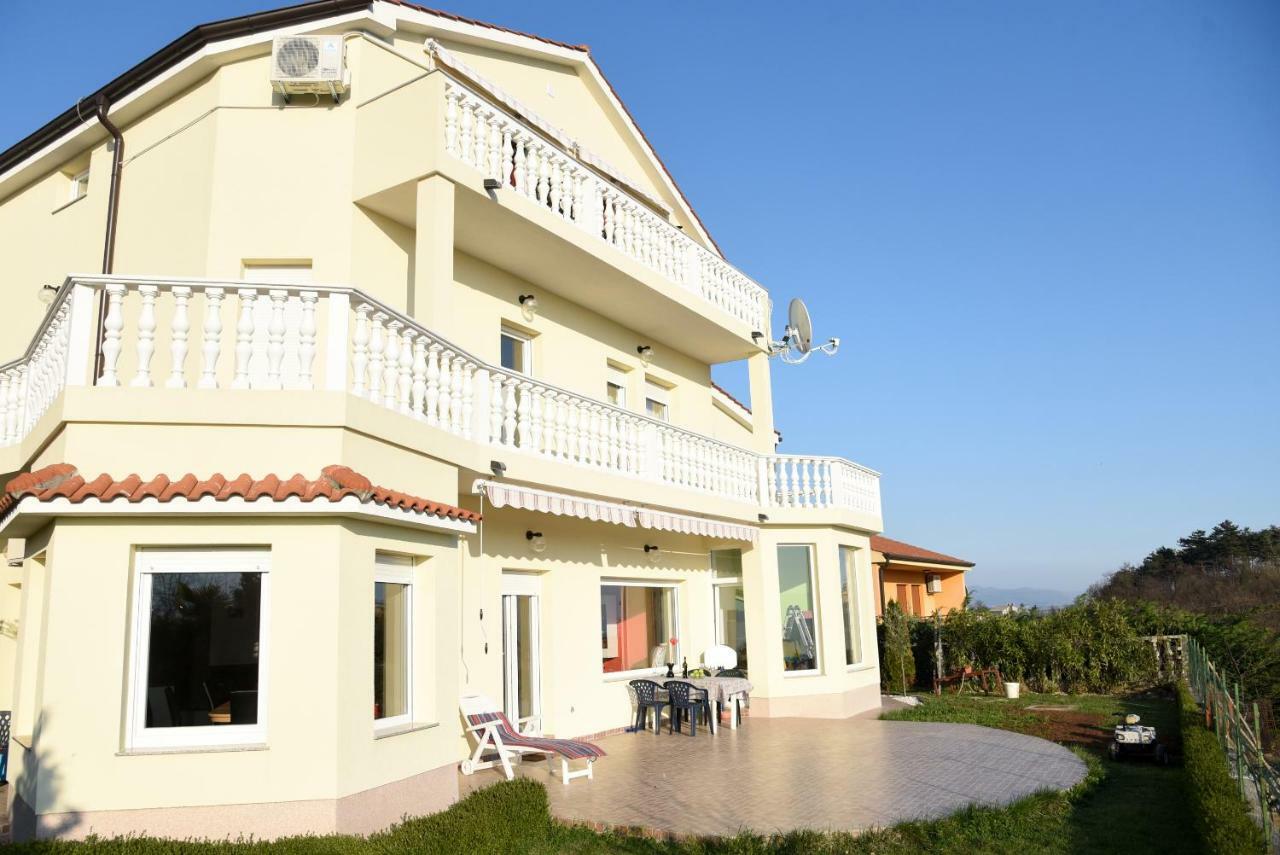 Apartments Trampi Marinici (Primorsko-Goranska) Exterior foto